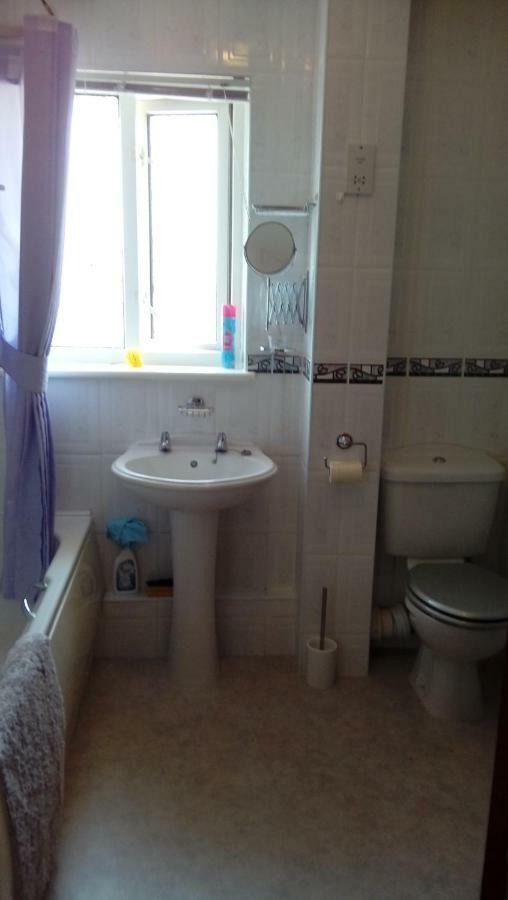 Hotel Lavender House Bridgend  Zewnętrze zdjęcie